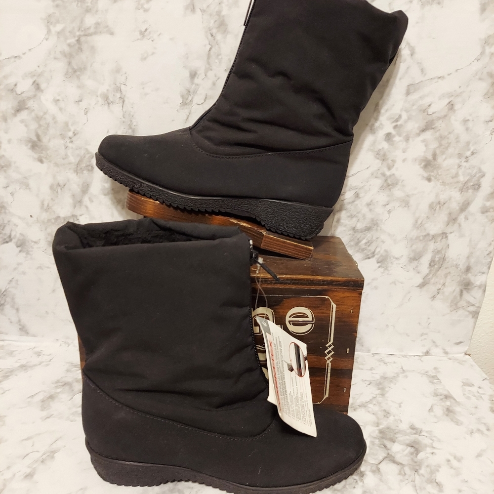 🆕️brand new with tags toe warmers boots